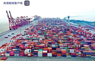 4350萬(wàn)標(biāo)準(zhǔn)箱!上海港集裝箱吞吐量今年創(chuàng)歷史新高